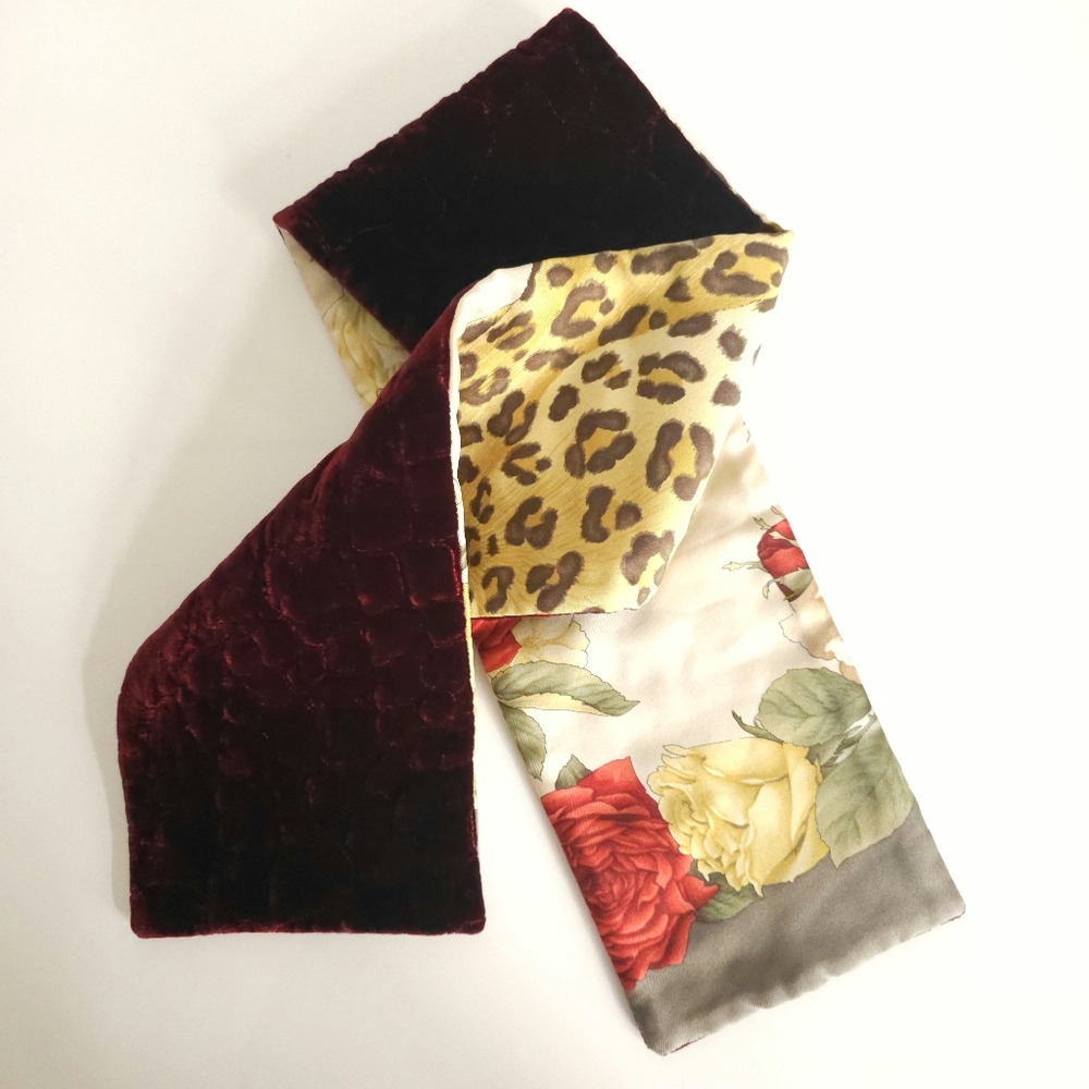 Salvatore Ferragamo burgundy velvet   flower leopard pattern silk scarf - Picture 11 of 16